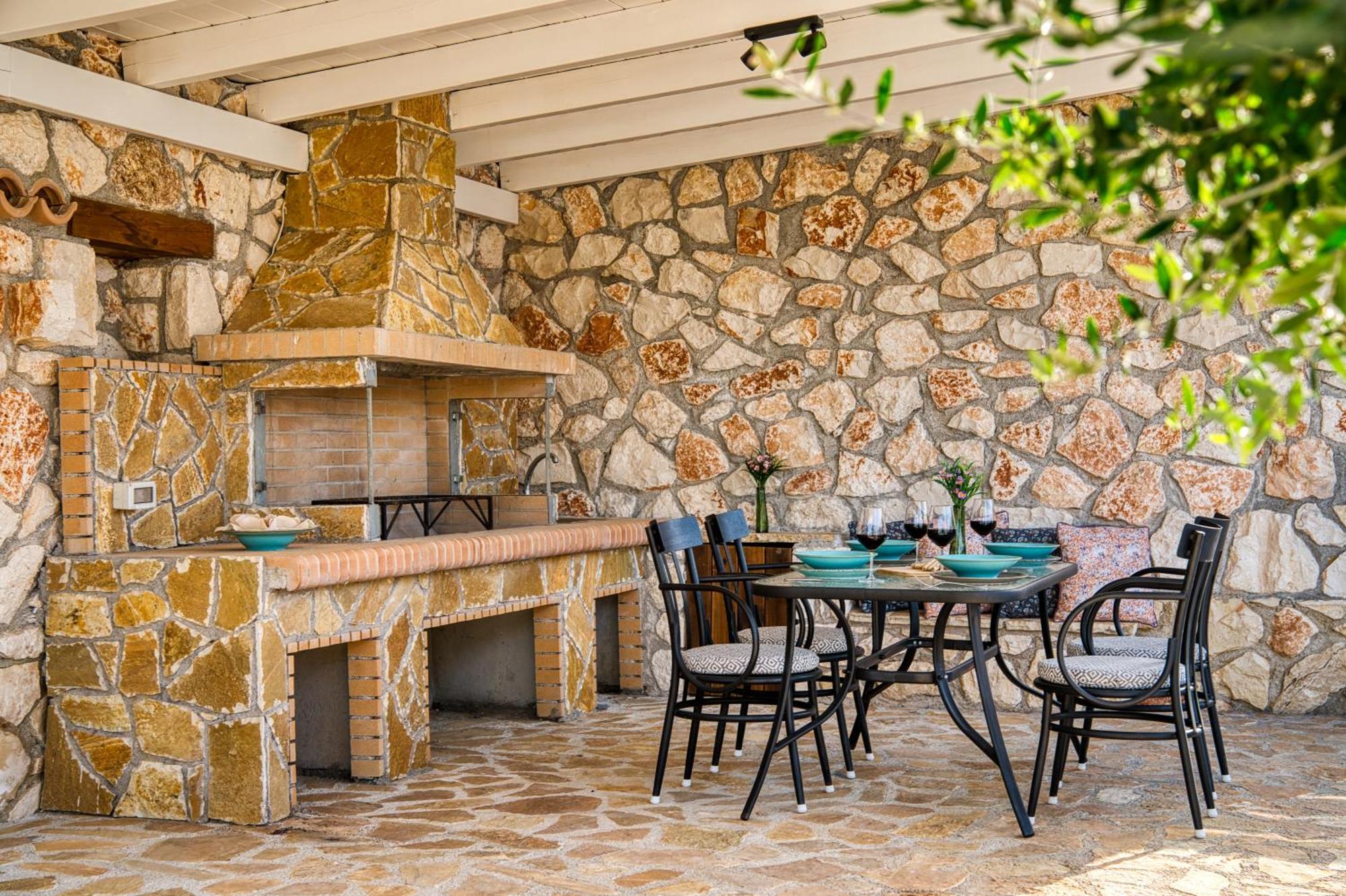 Astarte Villas - Astra Private Villas With Pool วาซิลิคอส ภายนอก รูปภาพ