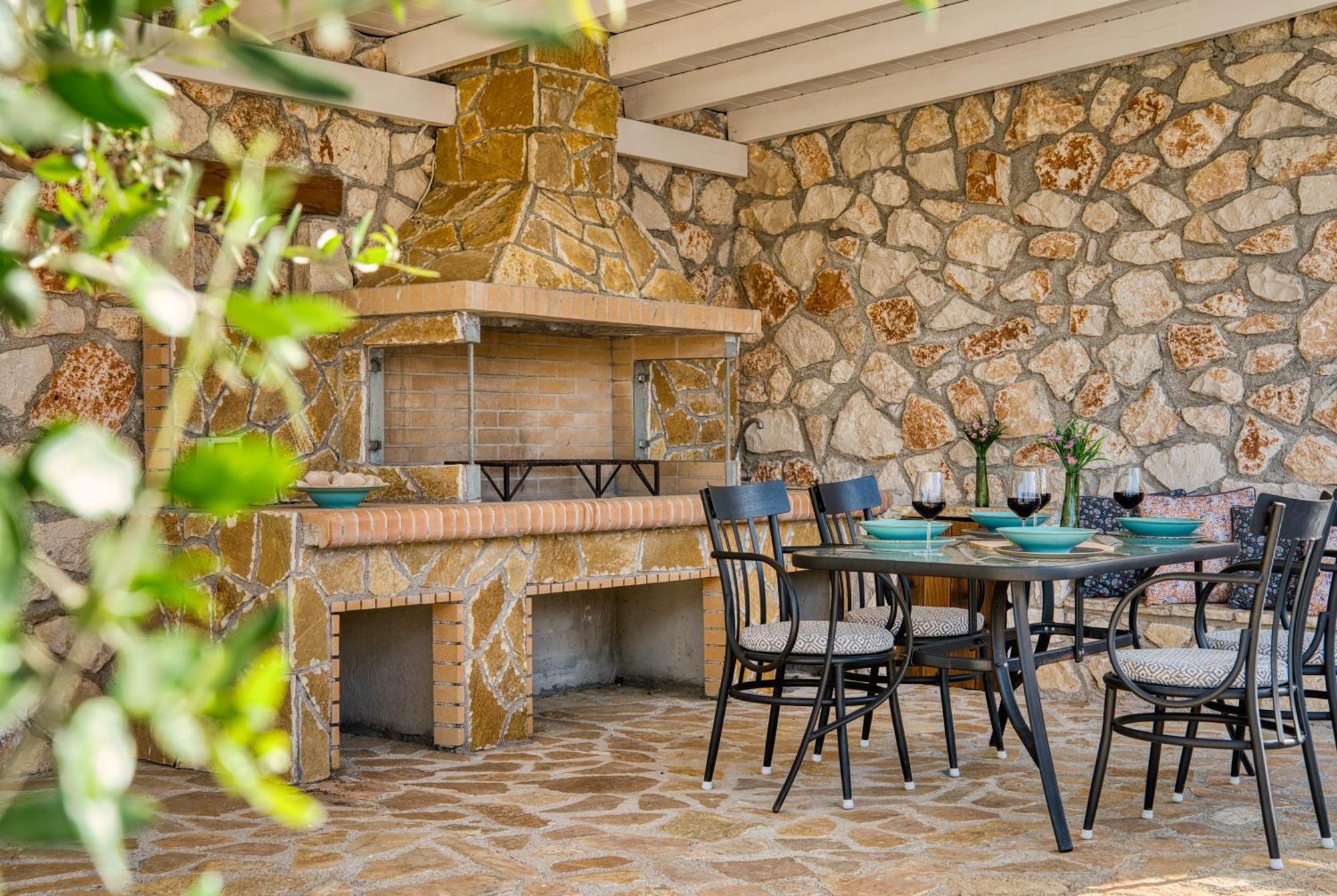 Astarte Villas - Astra Private Villas With Pool วาซิลิคอส ภายนอก รูปภาพ