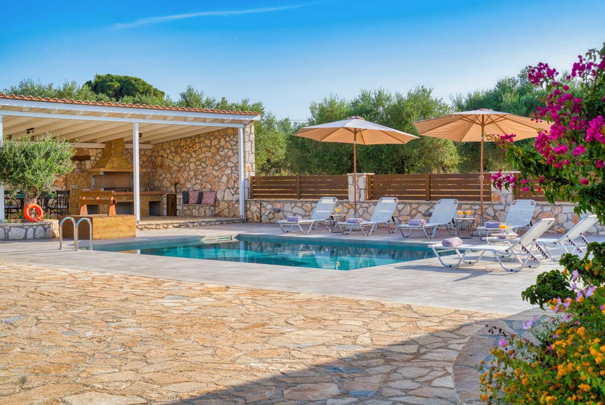 Astarte Villas - Astra Private Villas With Pool วาซิลิคอส ภายนอก รูปภาพ